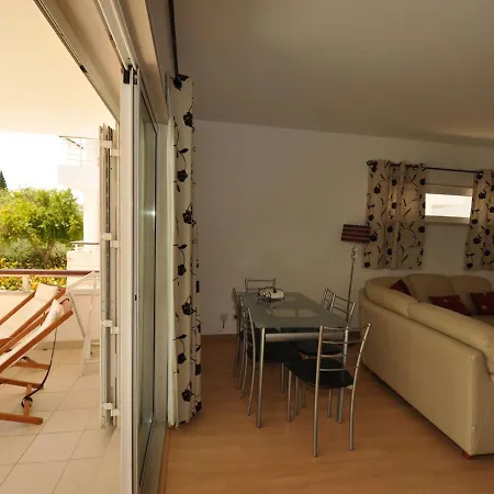 Apartment 1 Bedroom Ground Floor At The Marina De Lagos